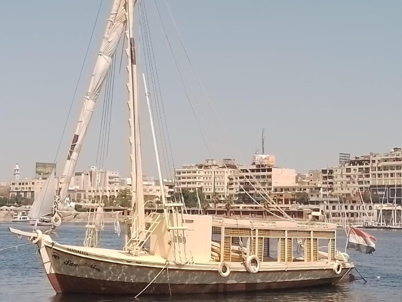 ホテル Nile Felucca Adventure アスワン エクステリア 写真